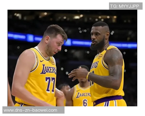 湖人新赛季四场比赛均有球员得分40东契奇和里夫斯表现惊艳